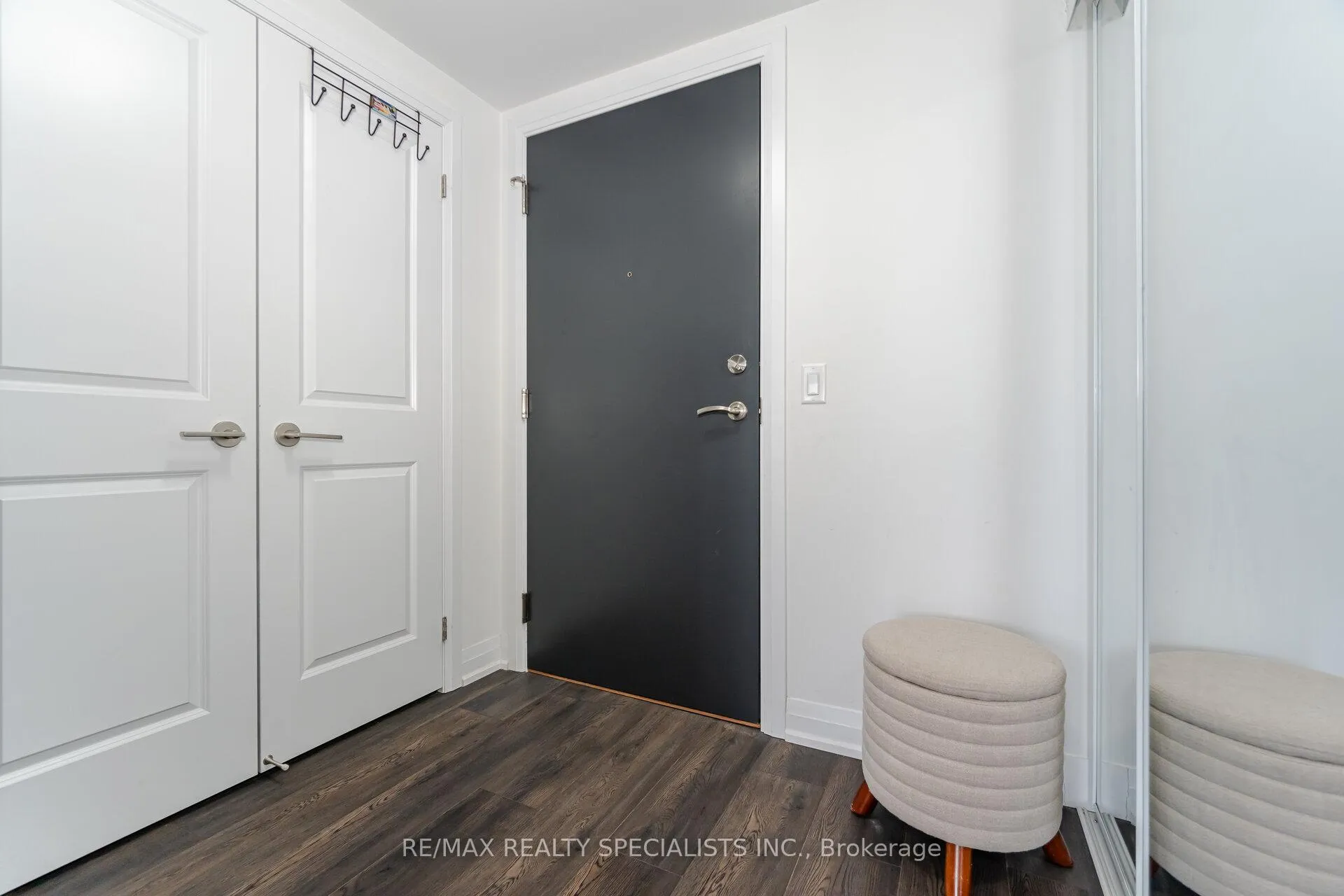 Photo 8 of 222-95 Attmar Drive, Brampton, Bram East — HOMEH