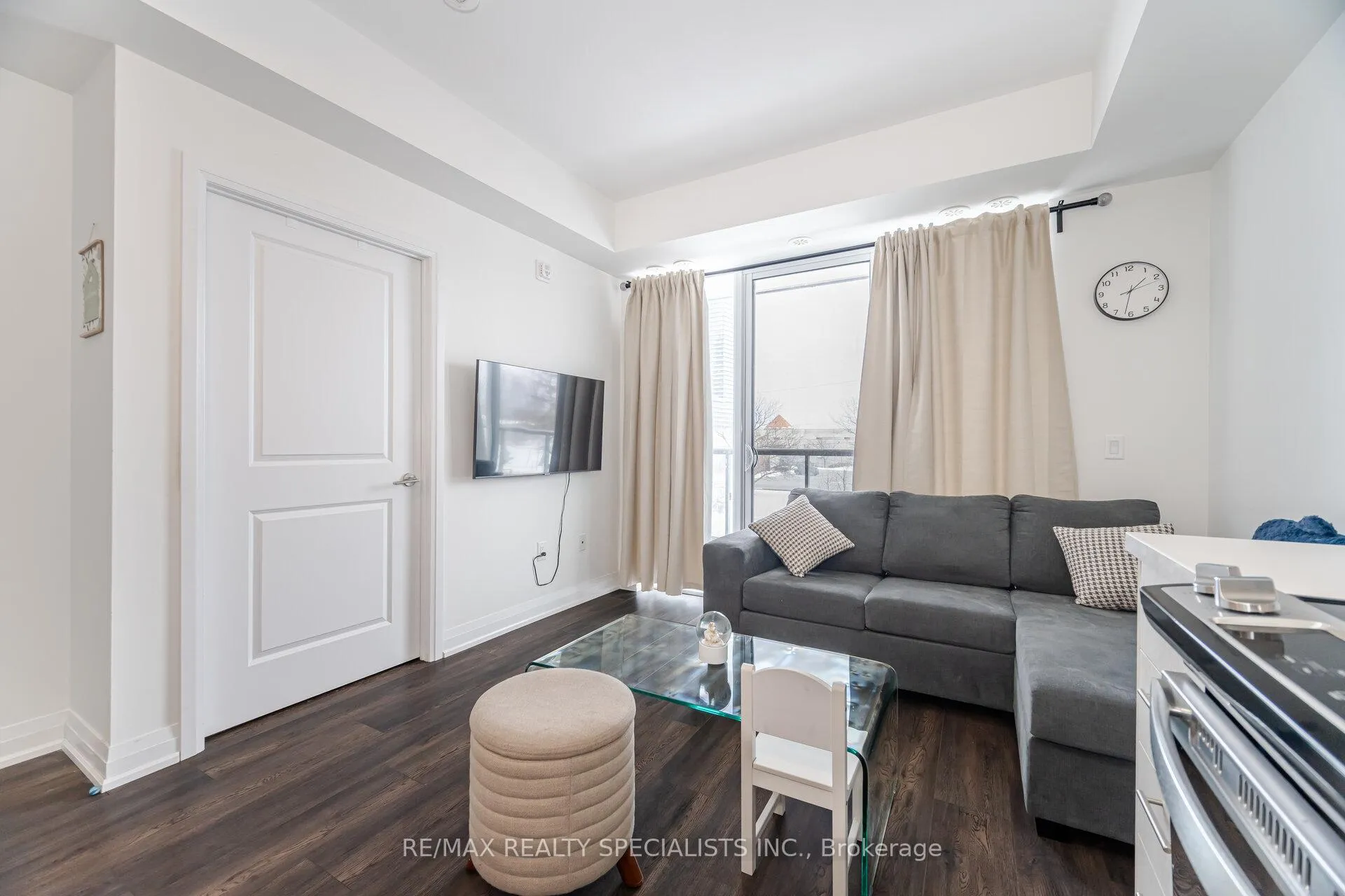 Photo 13 of 222-95 Attmar Drive, Brampton, Bram East — HOMEH