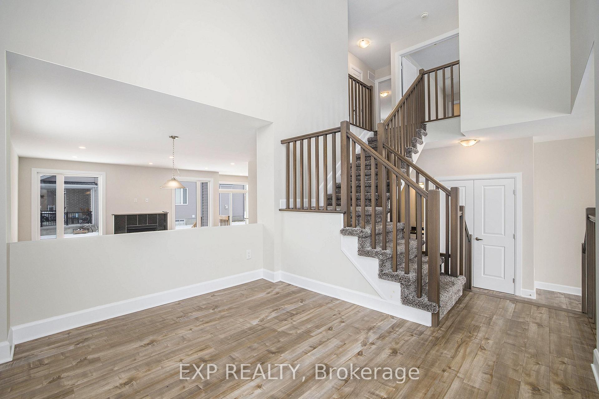 Photo 5 of 106 Dunlop Road, Carleton Place — HOMEH