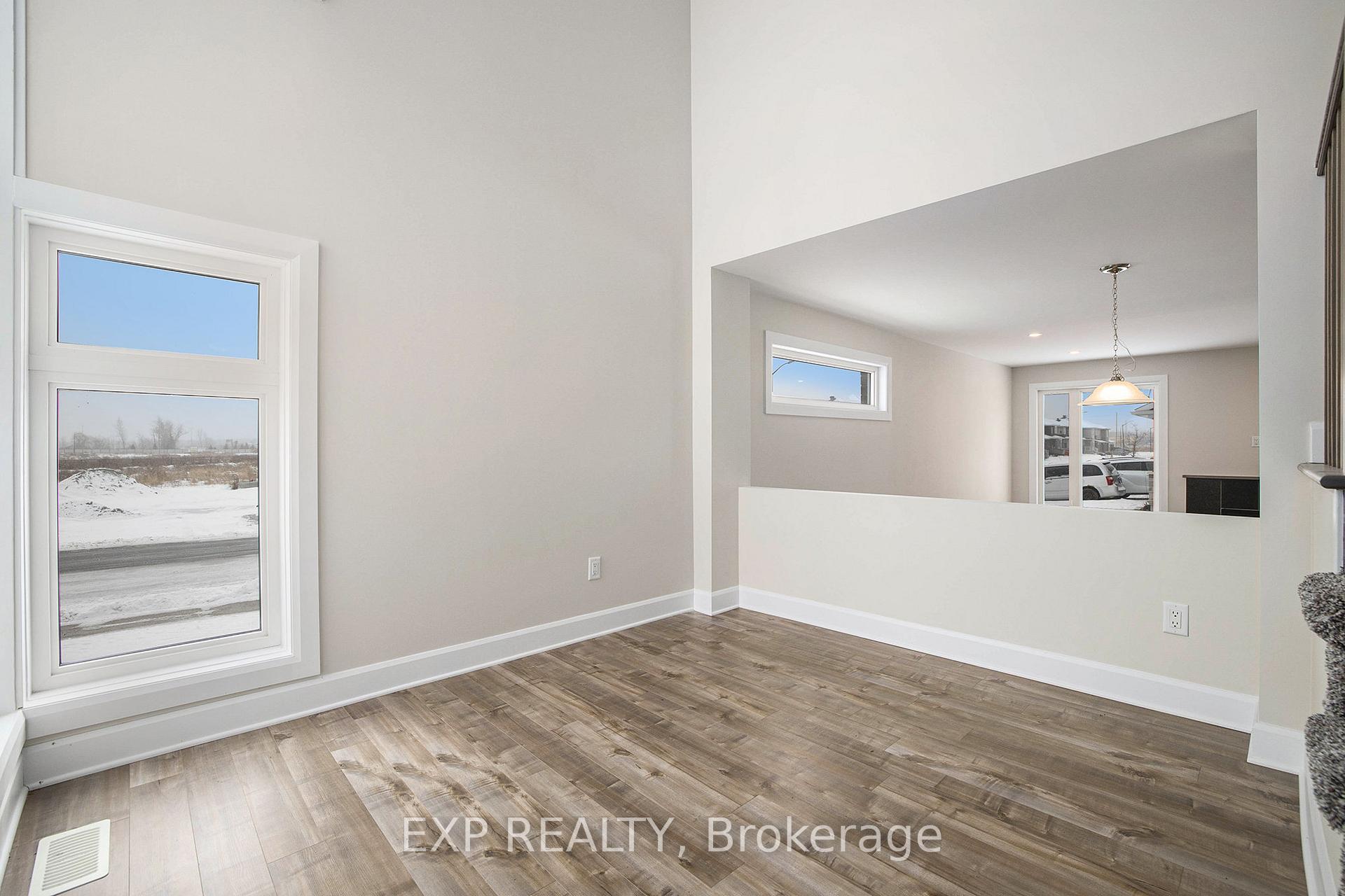 Photo 6 of 106 Dunlop Road, Carleton Place — HOMEH