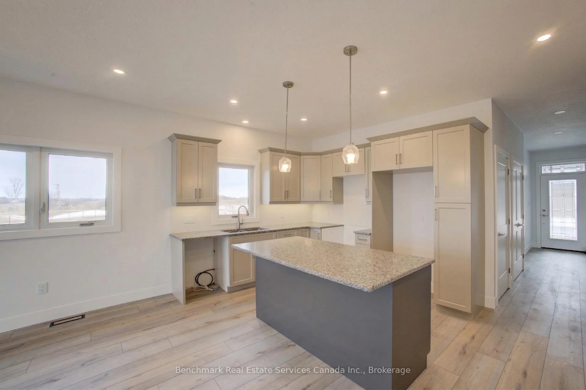 Photo 13 of 60 Cavalier Crescent, Huron-Kinloss — HOMEH