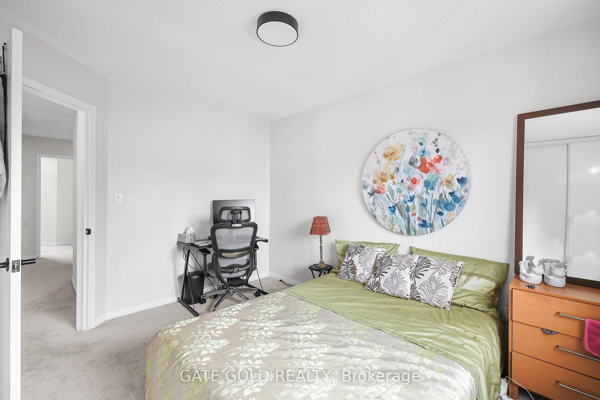 Photo 17 of 54 Marchwood Crescent, Clarington, Bowmanville — HOMEH