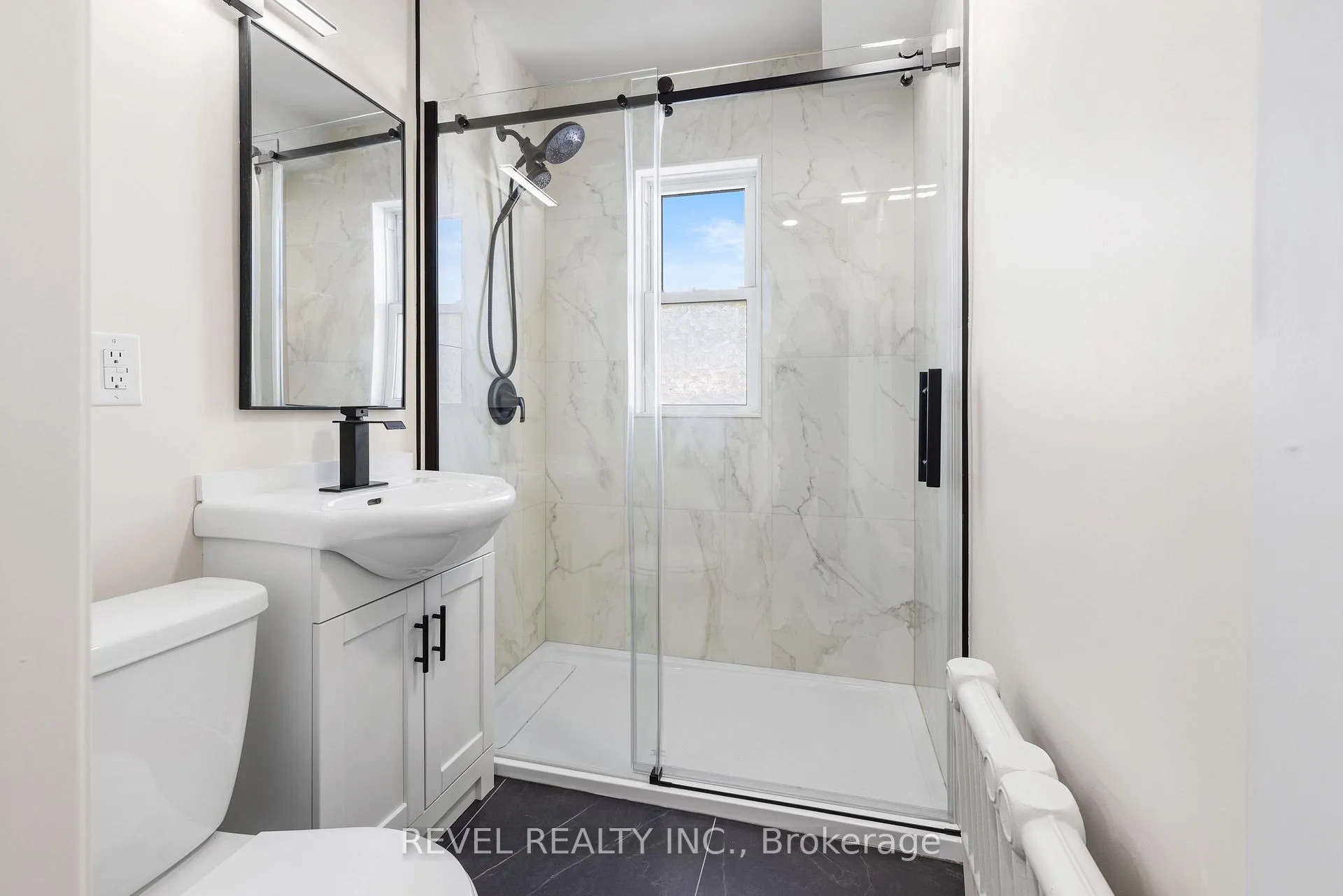 Photo 8 of Unit 201, 46 Nelson Street, Barrie, Codrington — HOMEH