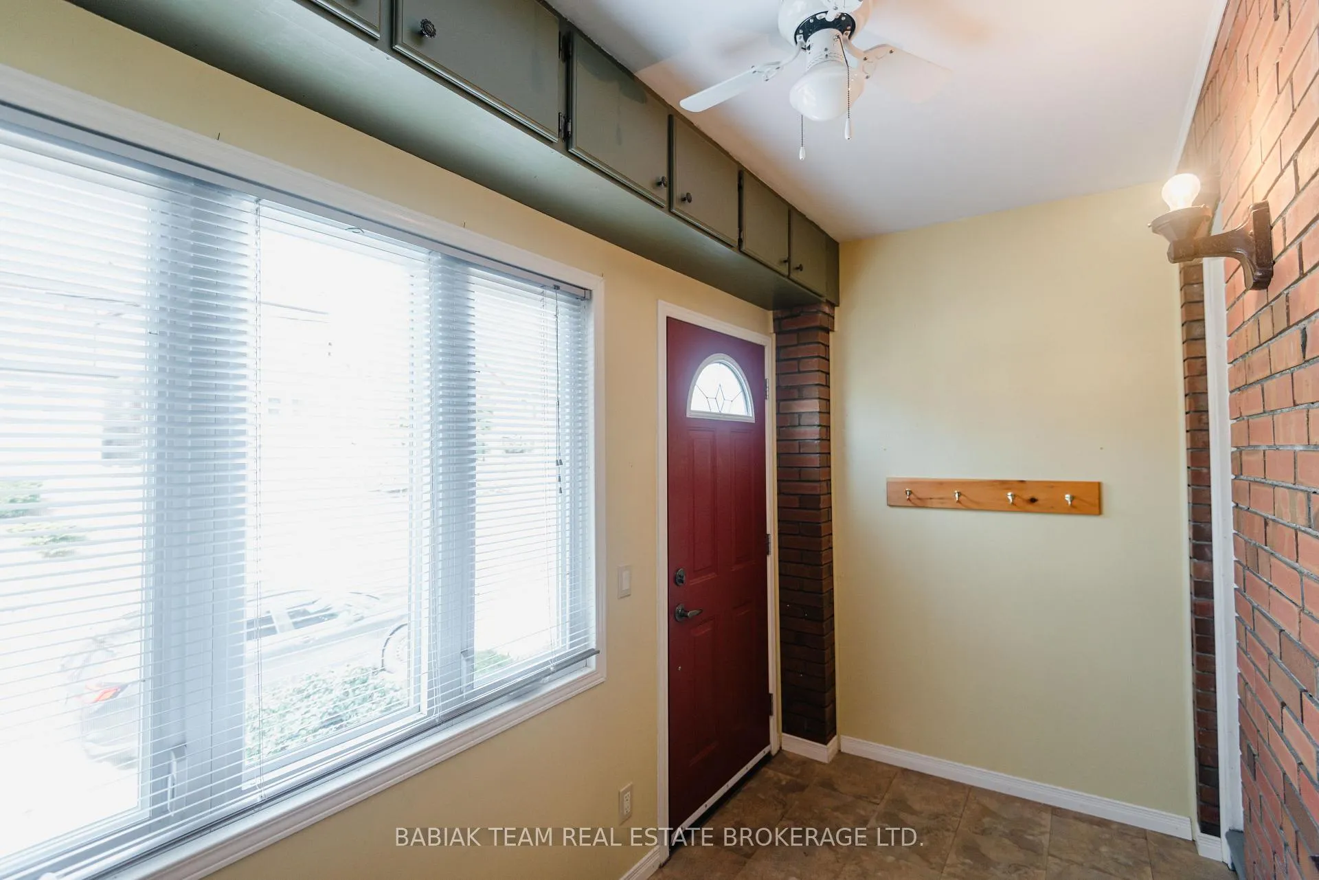 Photo 11 of 31 Runnymede Road, Toronto, High Park-Swansea — HOMEH