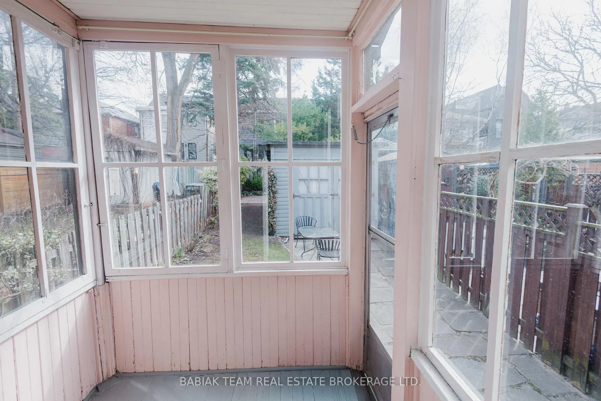 Photo 19 of 31 Runnymede Road, Toronto, High Park-Swansea — HOMEH