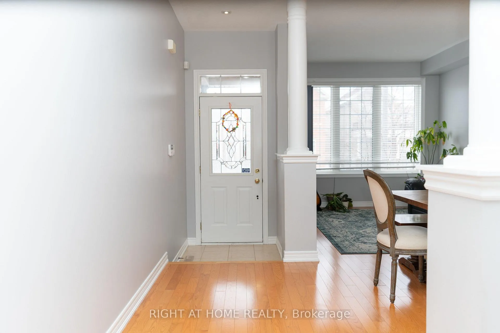 Photo 2 of 58 Capera Drive, Vaughan, Vellore Village — HOMEH