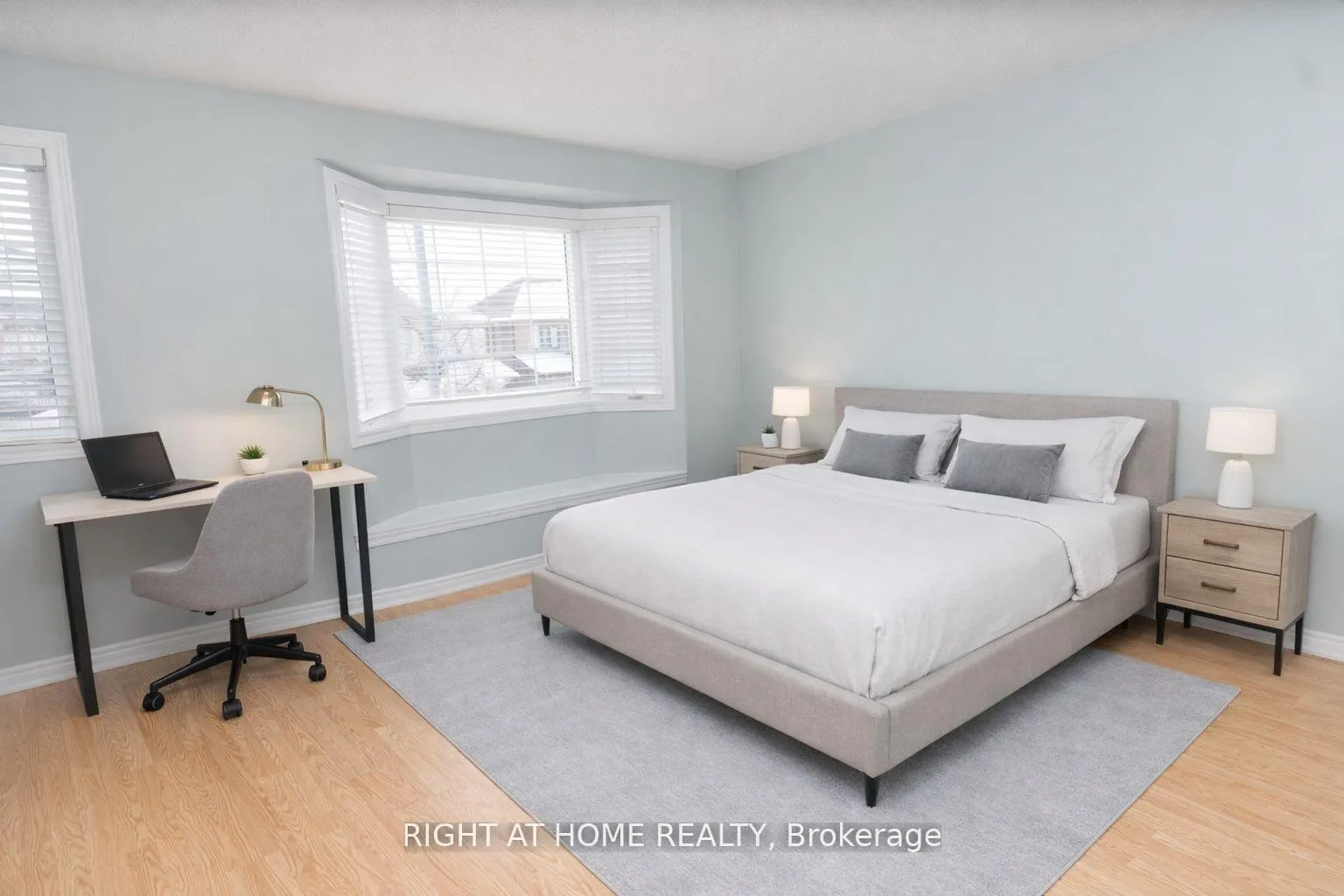 Photo 18 of 58 Capera Drive, Vaughan, Vellore Village — HOMEH