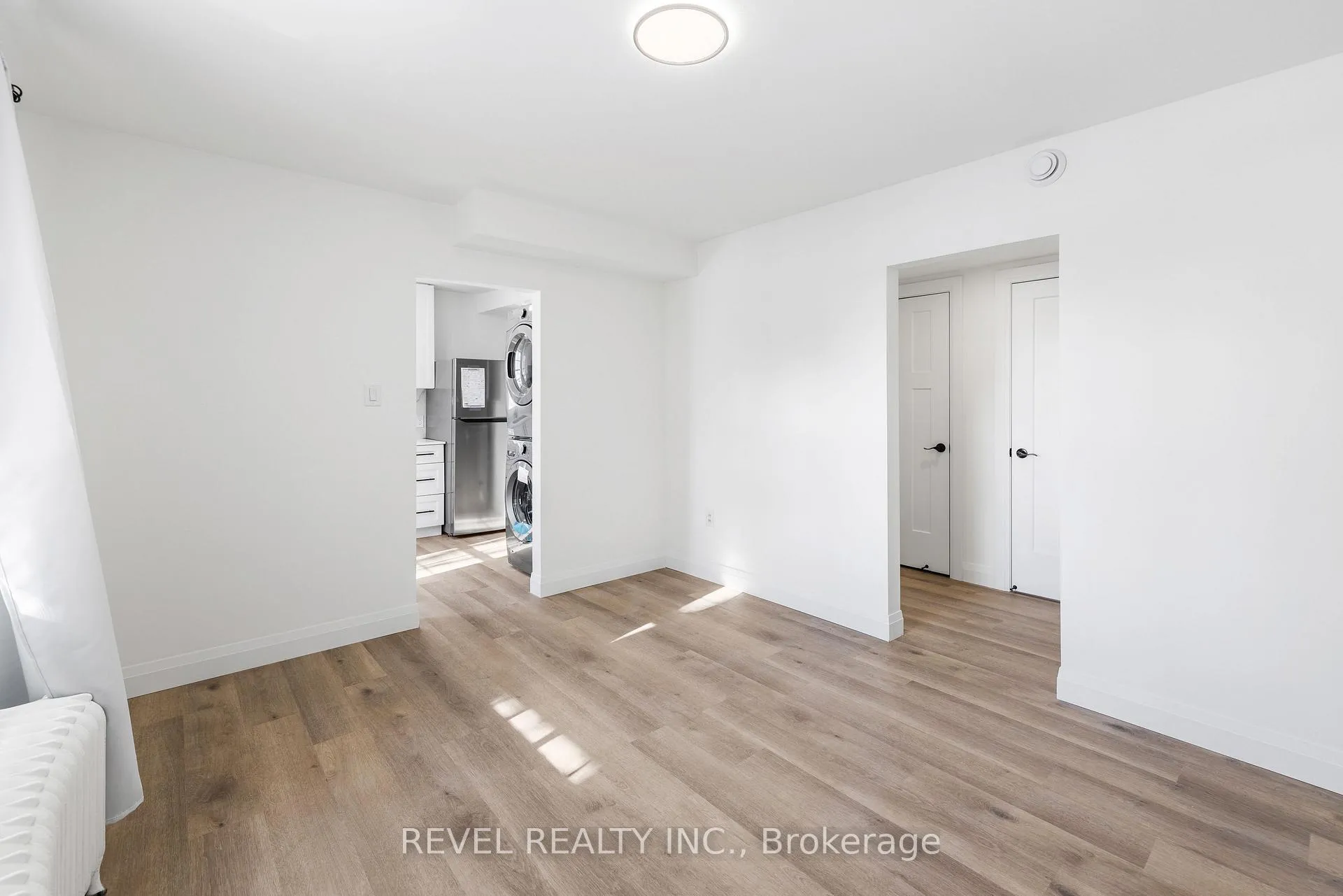 Photo 3 of Unit 202, 46 Nelson Street, Barrie, Codrington — HOMEH