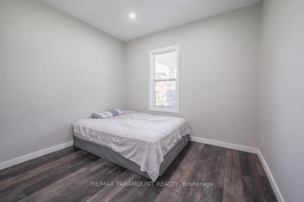 Photo 6 of 103 Peter Street, Kitchener — HOMEH