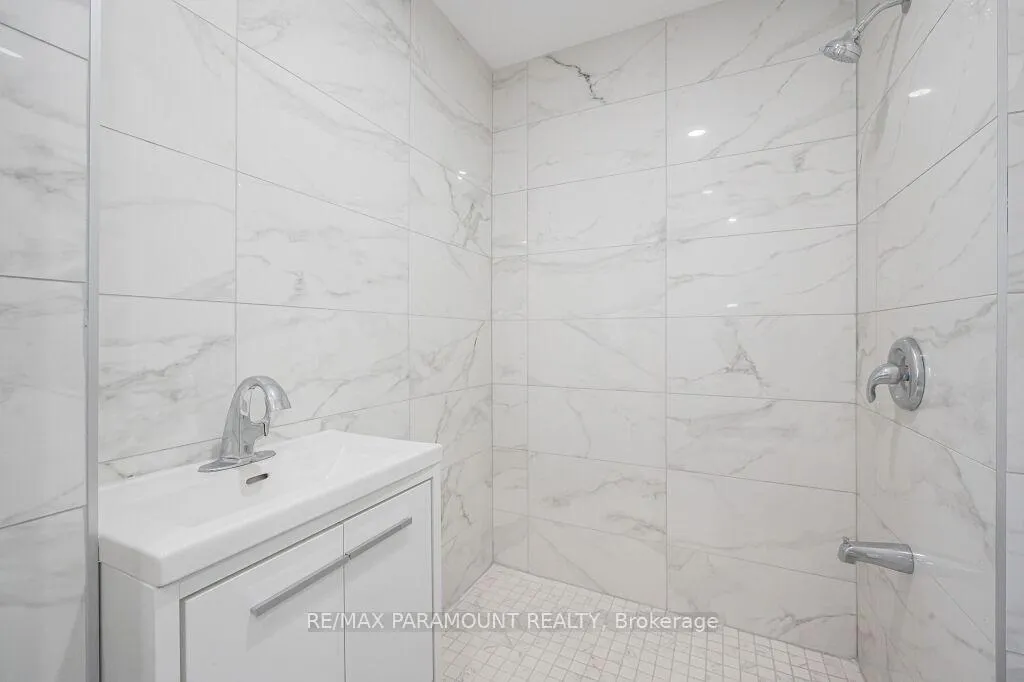 Photo 10 of 103 Peter Street, Kitchener — HOMEH