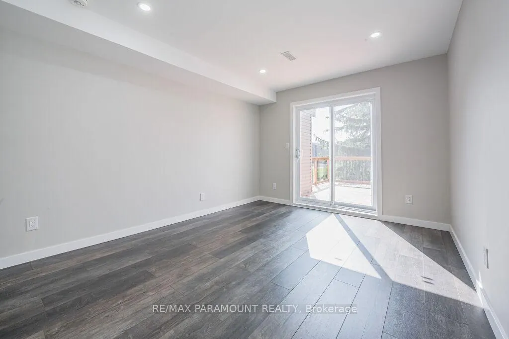 Photo 18 of 103 Peter Street, Kitchener — HOMEH