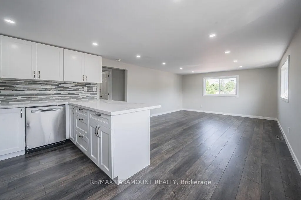 Photo 23 of 103 Peter Street, Kitchener — HOMEH
