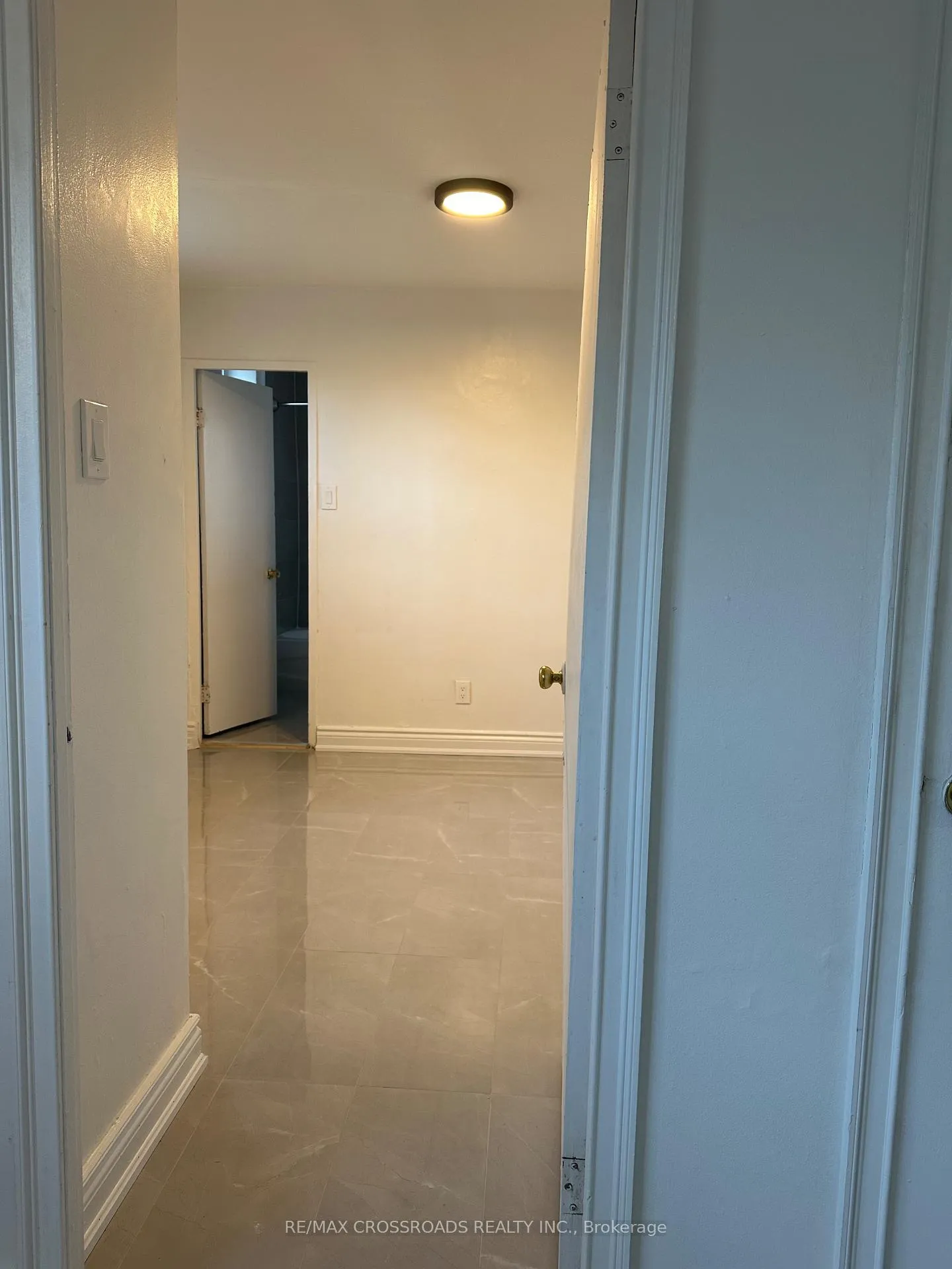 Photo 5 of Unit B08, 2770 Yonge Street, Toronto, Lawrence Park South — HOMEH