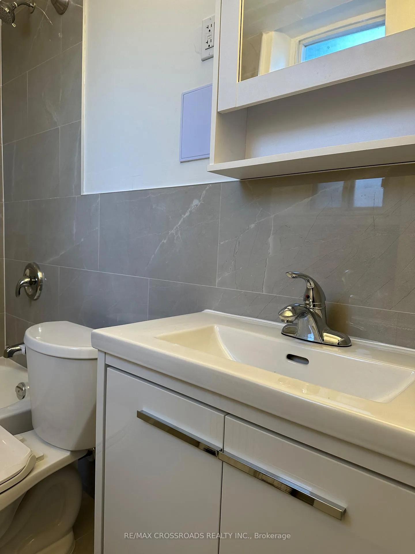 Photo 7 of Unit B08, 2770 Yonge Street, Toronto, Lawrence Park South — HOMEH