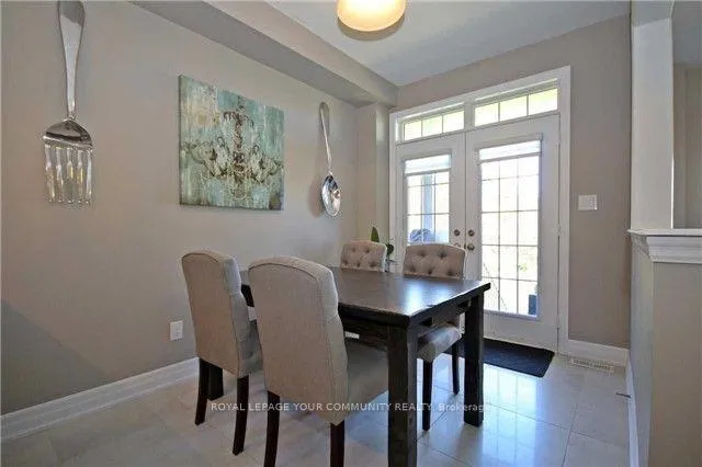 Photo 5 of 86 Alex Campbell Crescent, King, King City — HOMEH