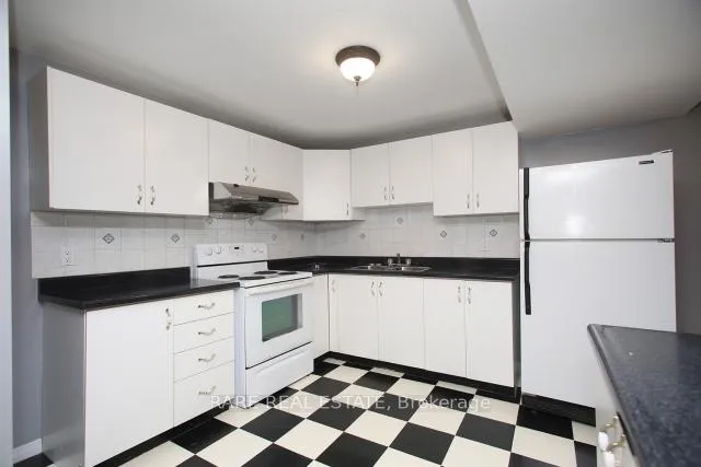 Photo 8 of Unit Bsmt, 22 Hillcroft Drive, Markham, Milliken Mills East — HOMEH
