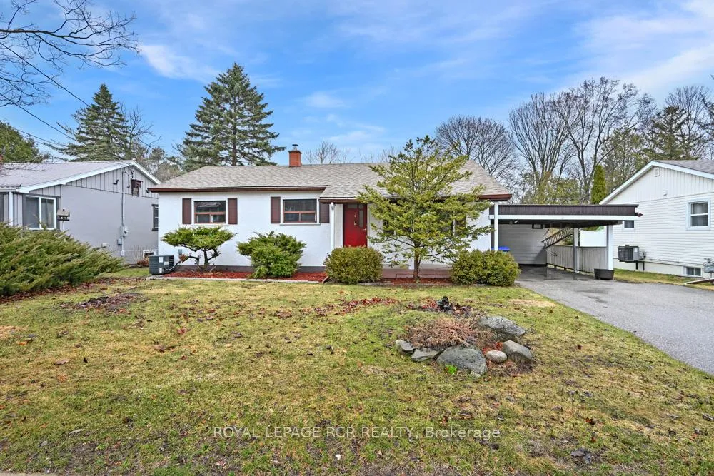 Photo 1 of 36 Maple Lane, New Tecumseth, Alliston — HOMEH