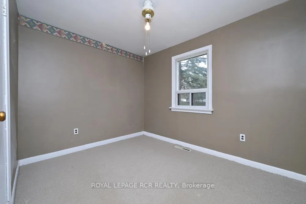 Photo 19 of 36 Maple Lane, New Tecumseth, Alliston — HOMEH