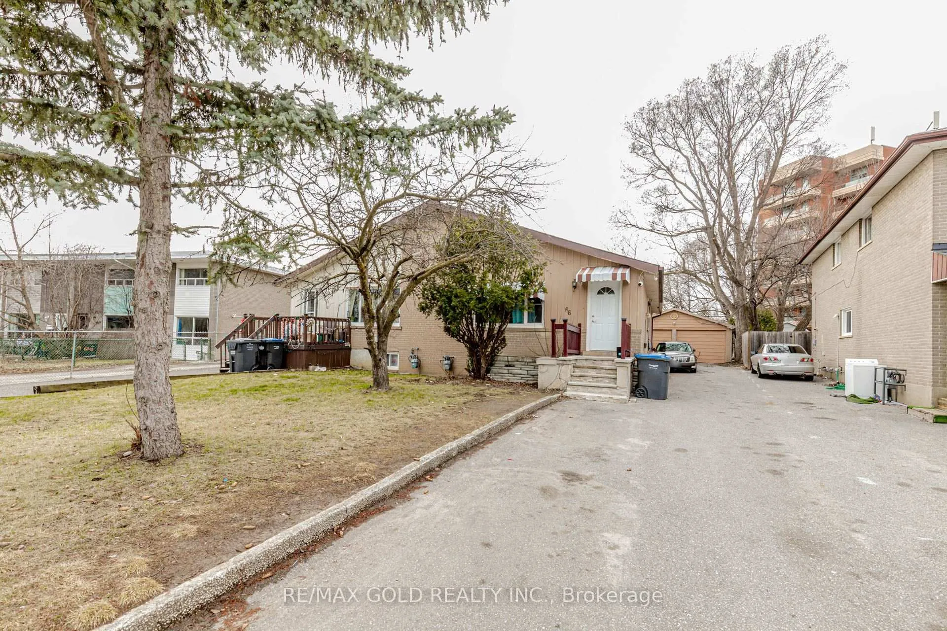Front of 66 Corby Crescent
