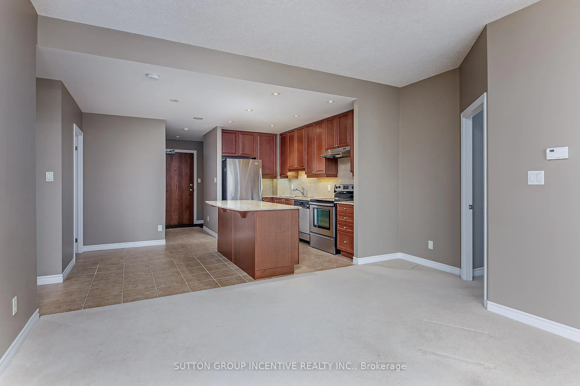 Photo 14 of Unit 505, 37 Ellen Street, Barrie, Lakeshore — HOMEH