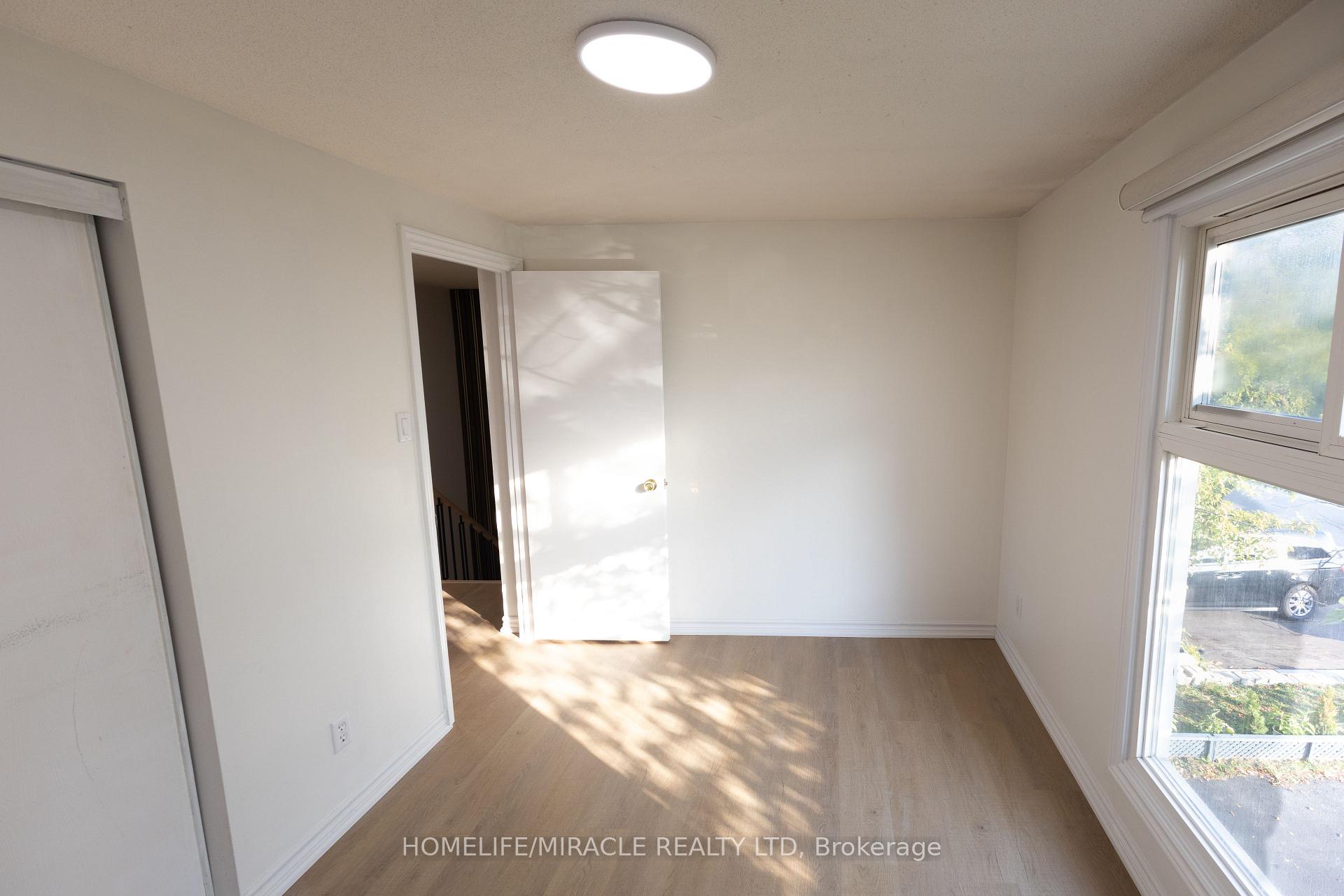 Photo 17 of 8 Grand Valley Drive, Brampton, Northgate — HOMEH