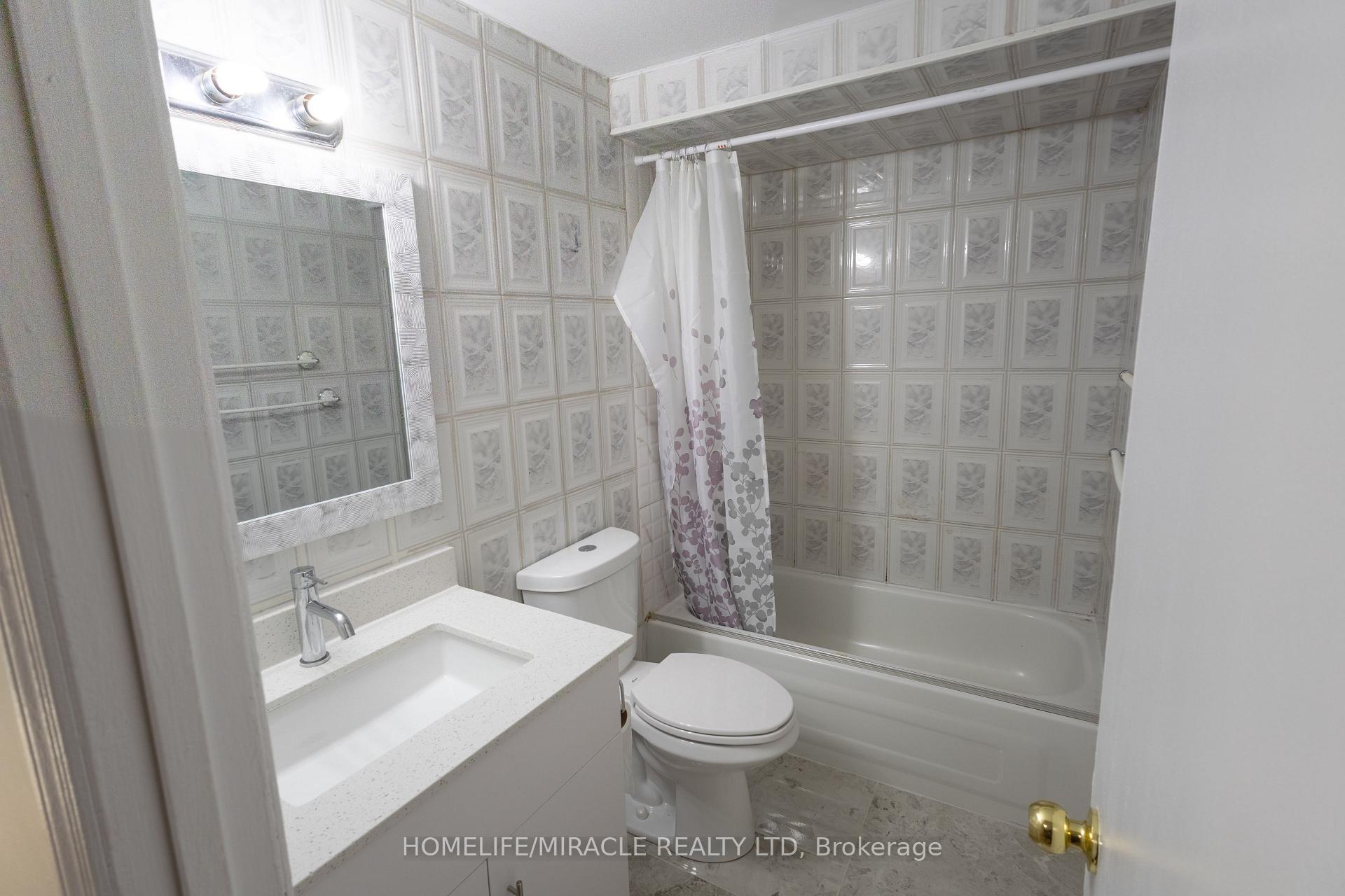 Photo 22 of 8 Grand Valley Drive, Brampton, Northgate — HOMEH