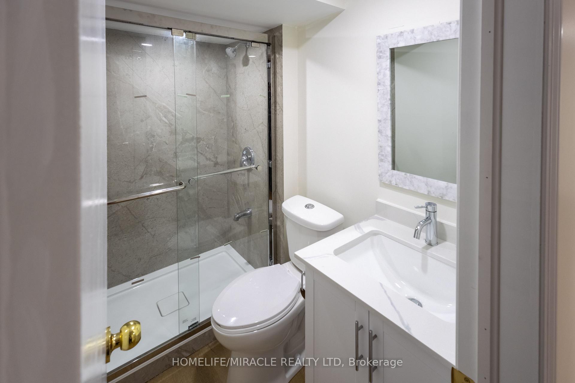 Photo 28 of 8 Grand Valley Drive, Brampton, Northgate — HOMEH
