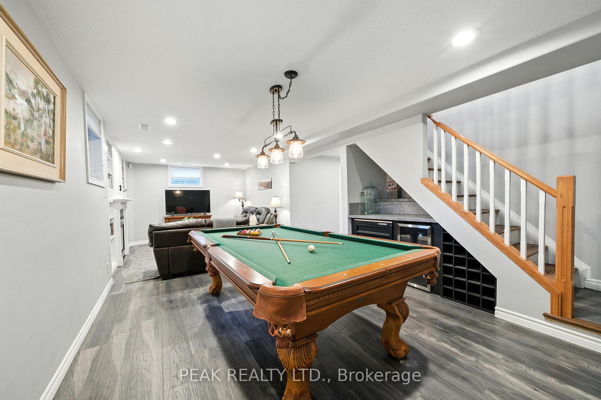 Photo 36 of 28 Macpherson Drive, Brant, Paris — HOMEH
