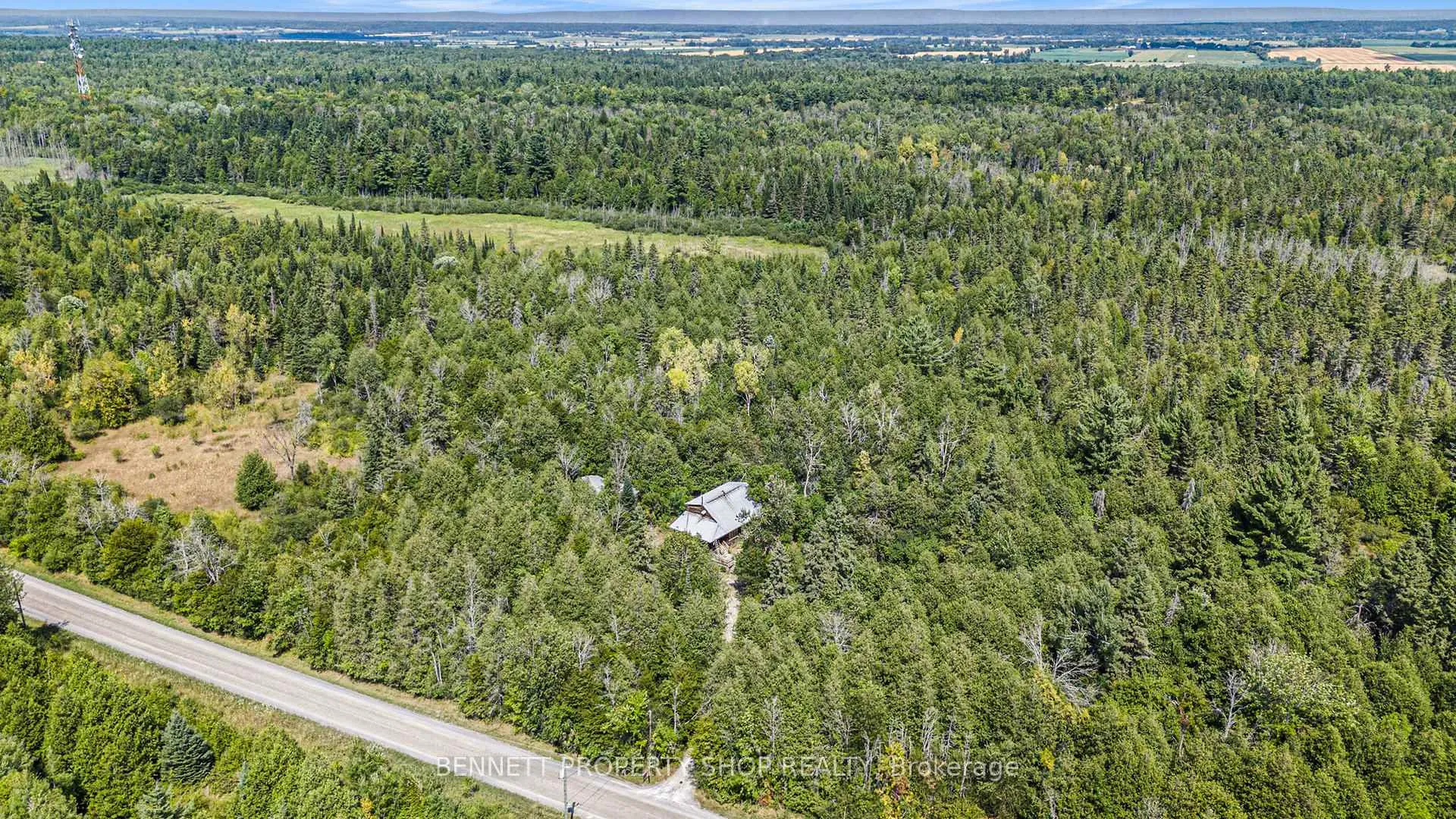 Photo 5 of 2488 Marshwood Road, Ottawa, Huntley Ward (North West) — HOMEH