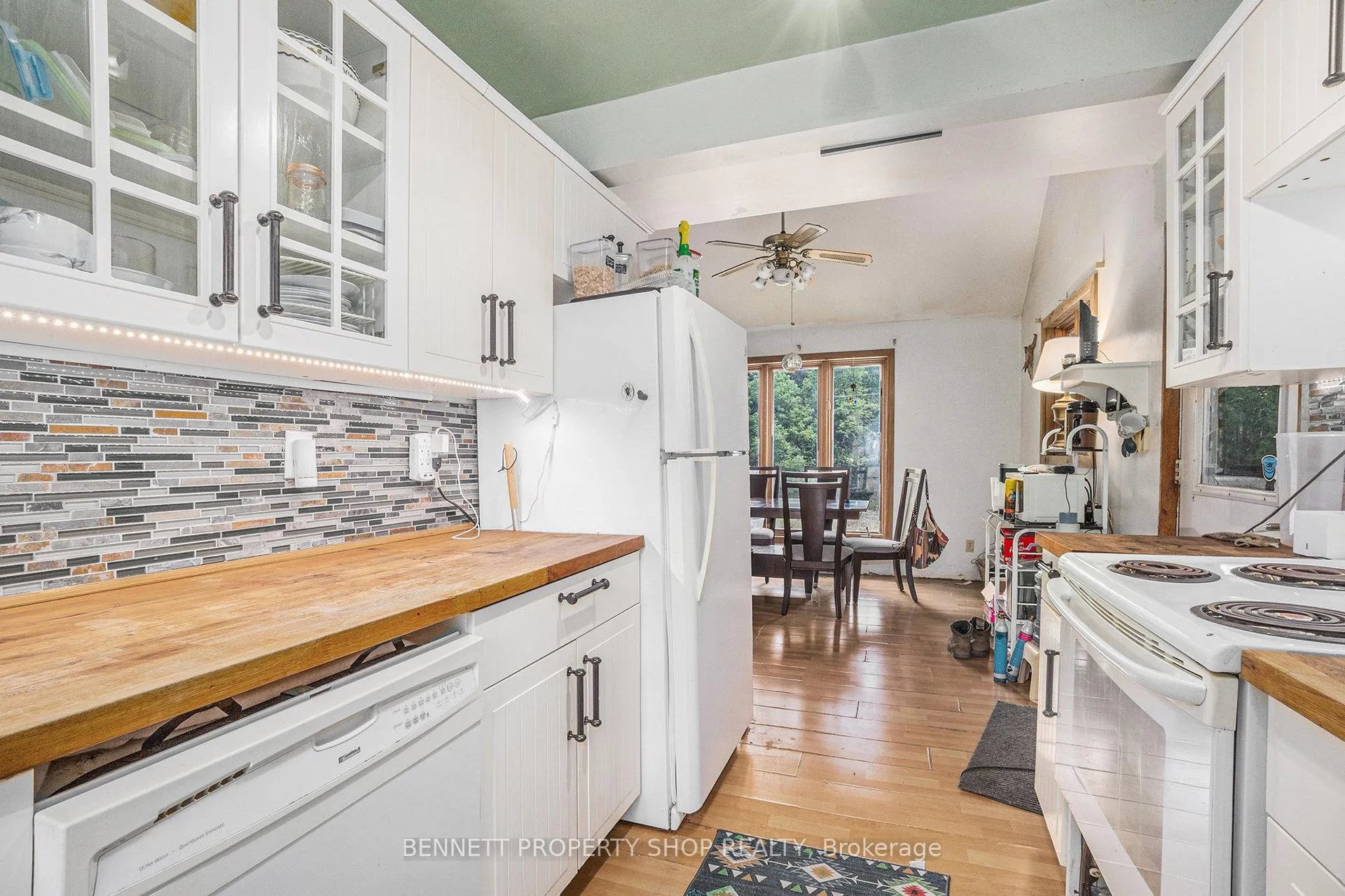Photo 7 of 2488 Marshwood Road, Ottawa, Huntley Ward (North West) — HOMEH
