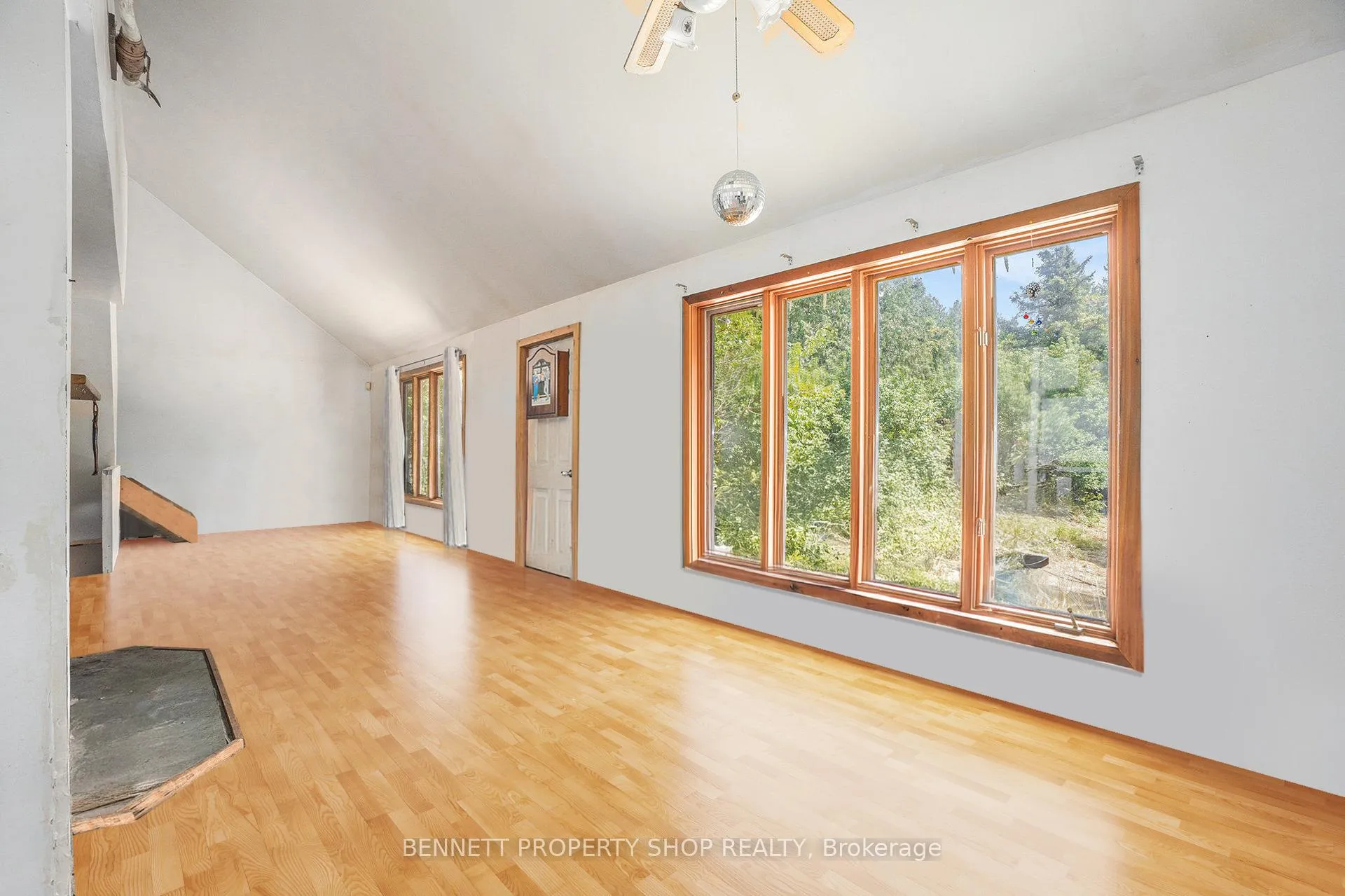 Photo 11 of 2488 Marshwood Road, Ottawa, Huntley Ward (North West) — HOMEH