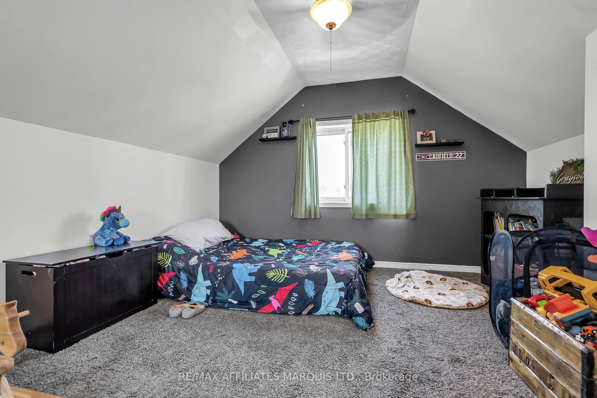 Photo 15 of 1202 Second Street E, Cornwall — HOMEH