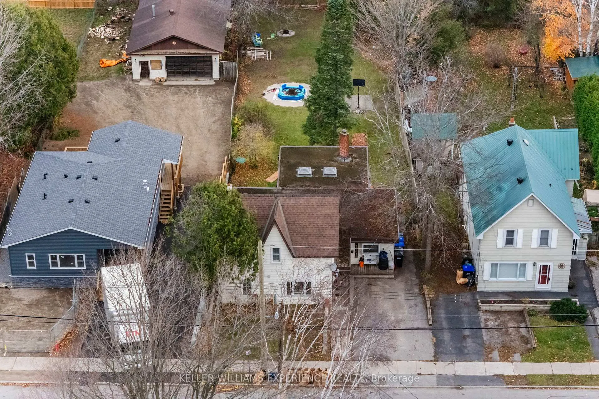 Photo 13 of 95 Fifth Street, Midland — HOMEH
