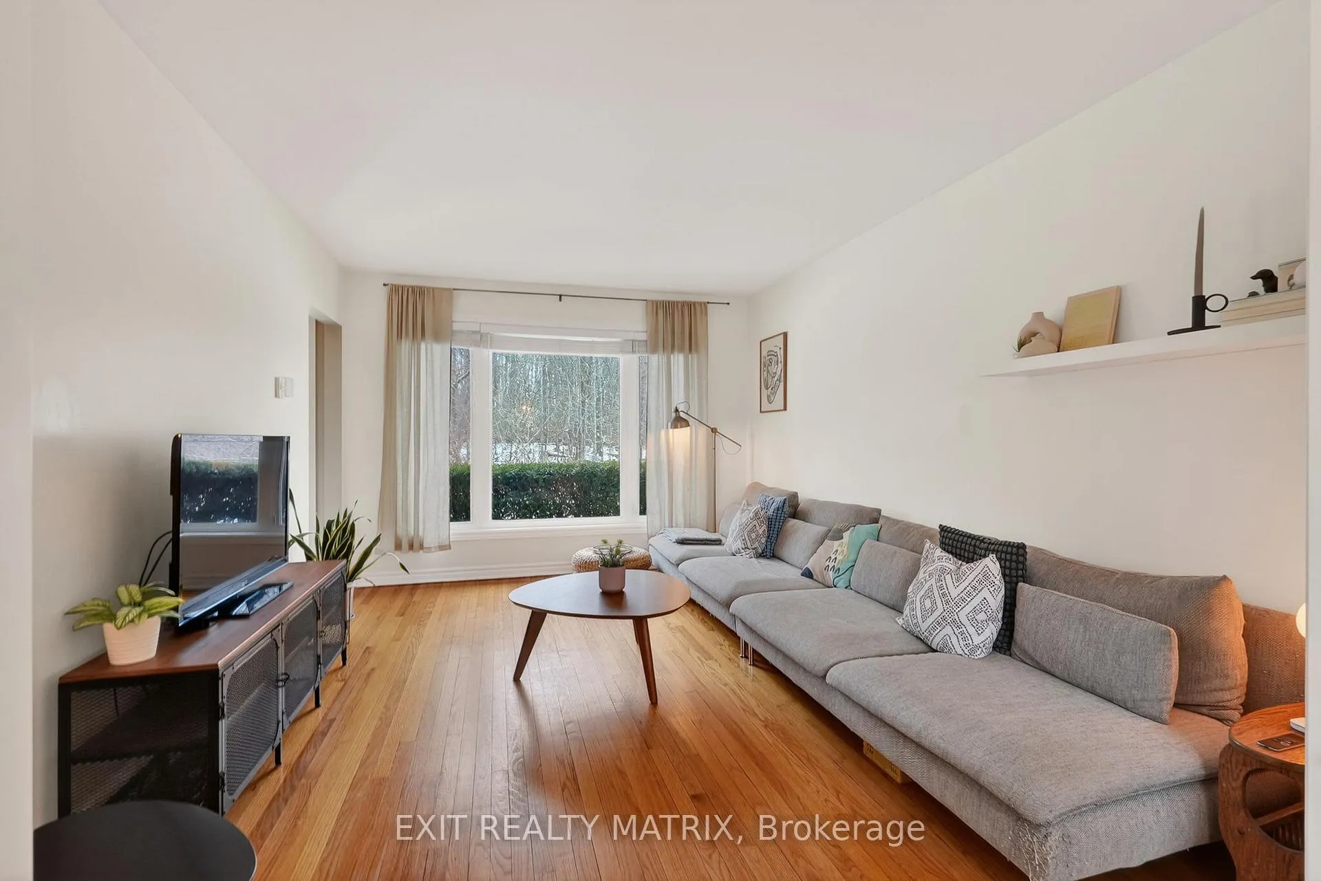 Photo 14 of 2586 Henley Street, Ottawa, Queensway Terrace North — HOMEH