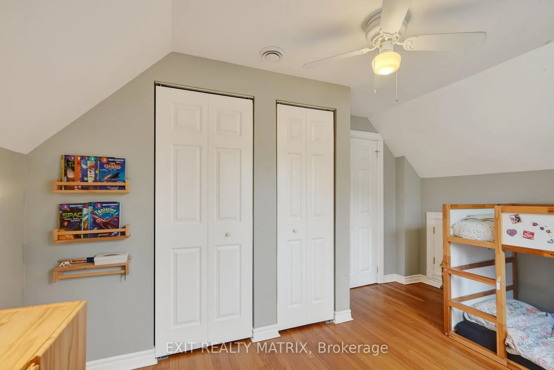 Photo 27 of 2586 Henley Street, Ottawa, Queensway Terrace North — HOMEH