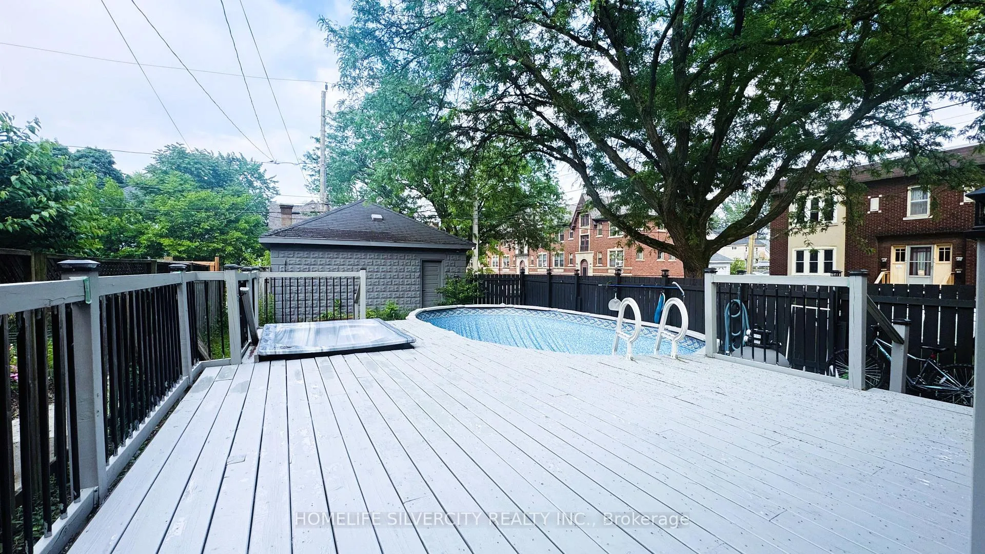 Photo 5 of 388 Gladstone Avenue, Windsor — HOMEH