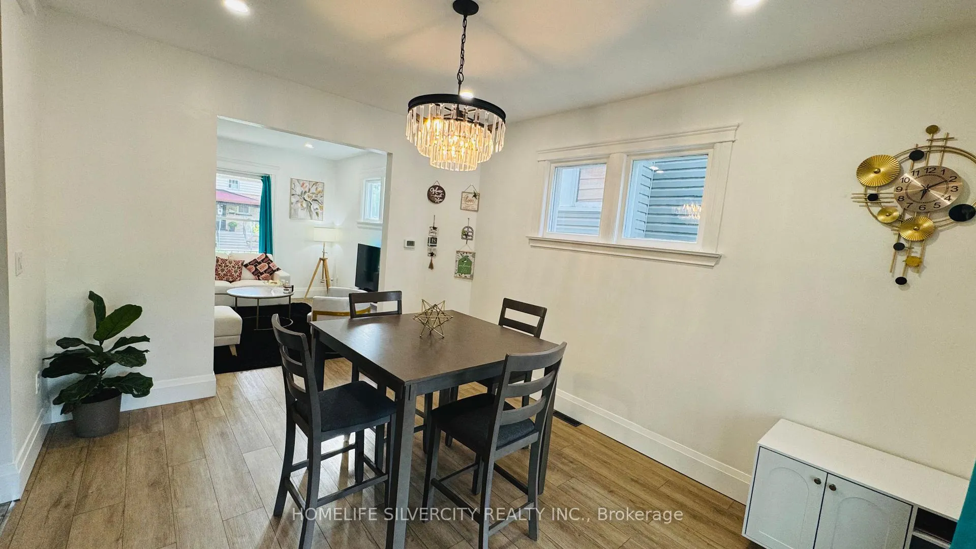 Photo 12 of 388 Gladstone Avenue, Windsor — HOMEH