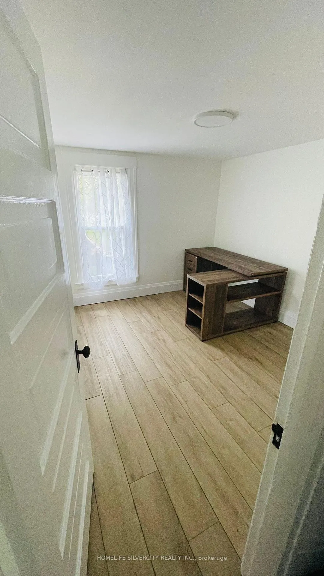 Photo 18 of 388 Gladstone Avenue, Windsor — HOMEH