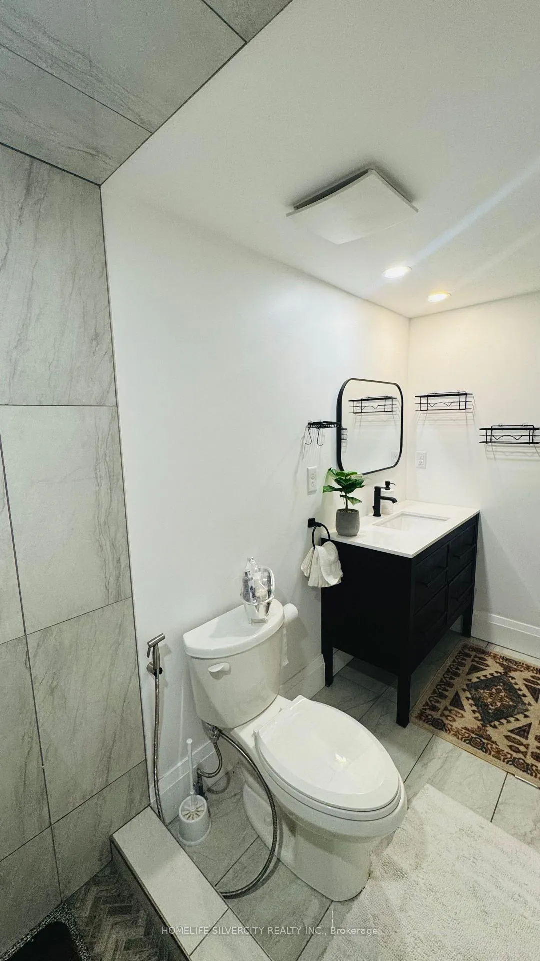 Photo 21 of 388 Gladstone Avenue, Windsor — HOMEH