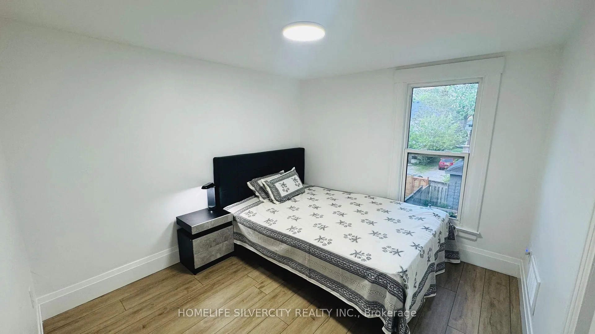 Photo 29 of 388 Gladstone Avenue, Windsor — HOMEH