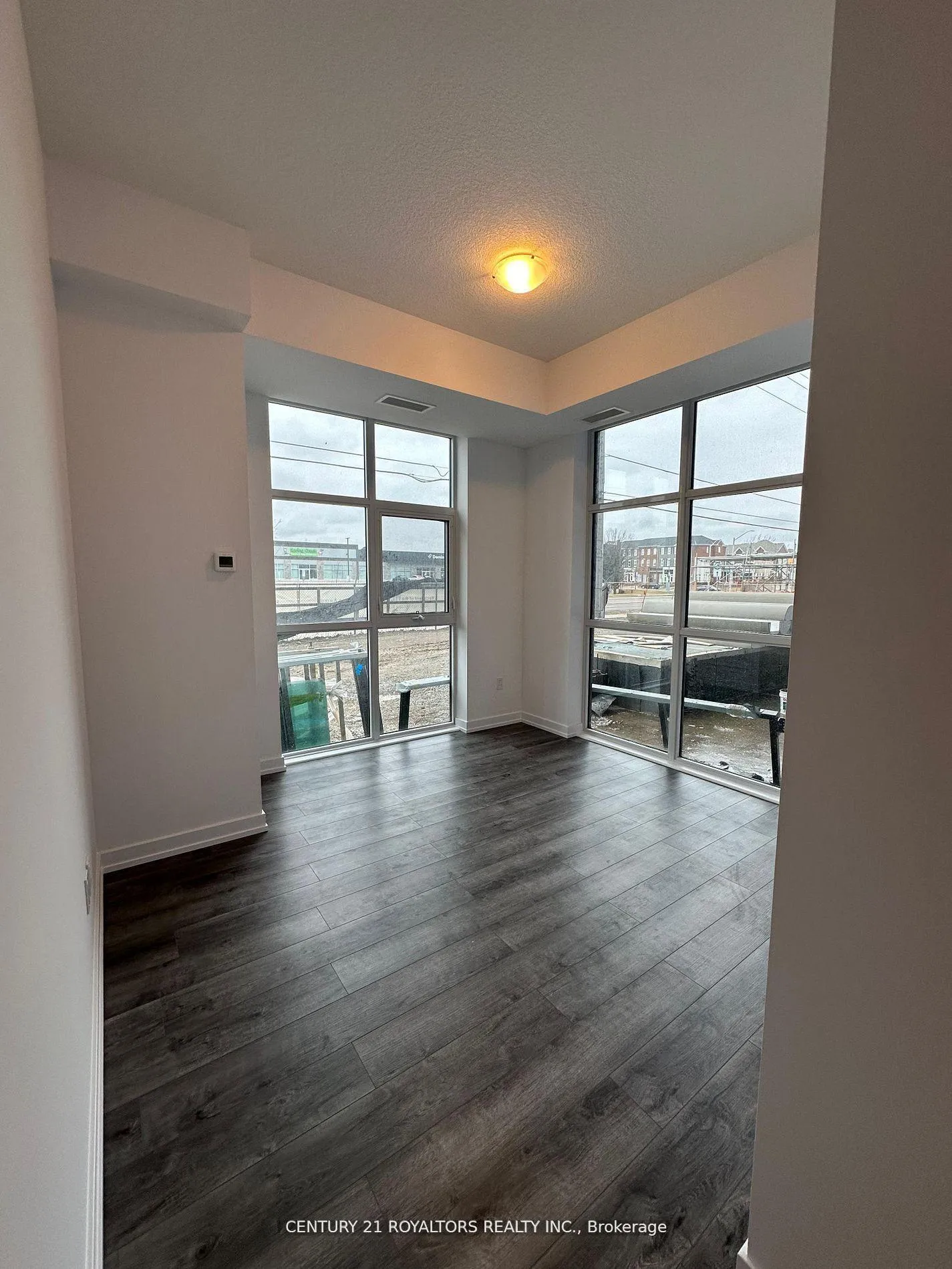 Photo 3 of Unit 104, 470 Dundas Street, Hamilton, Waterdown — HOMEH