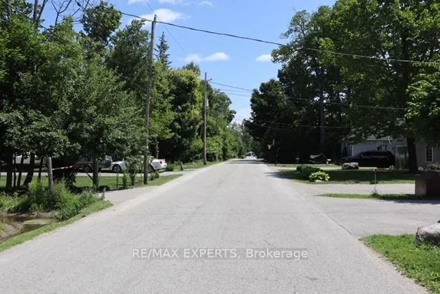 Photo 6 of 714 Chestnut Street, Innisfil, Alcona — HOMEH