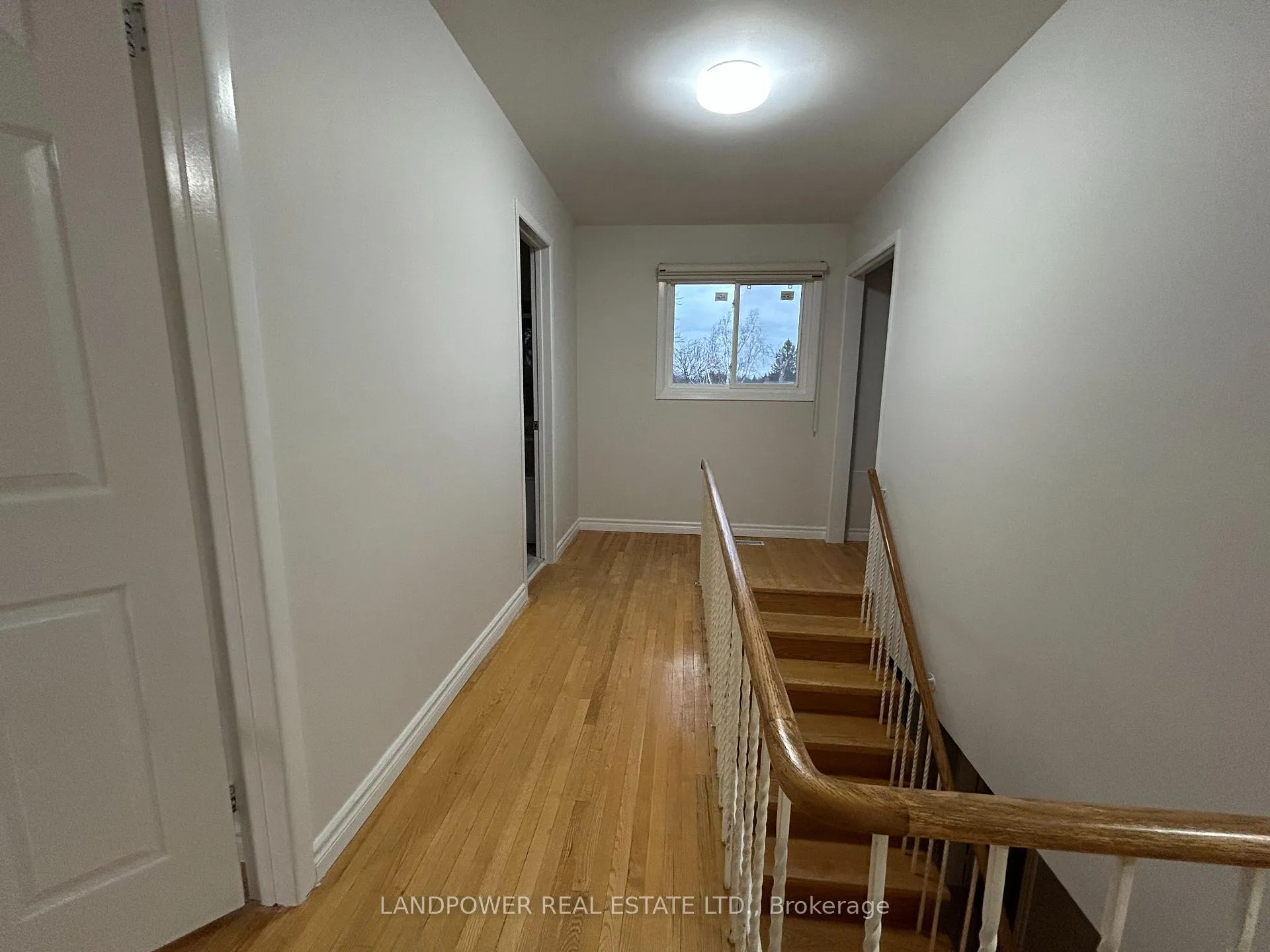 Photo 8 of 23 Liebeck Crescent, Markham, Unionville — HOMEH
