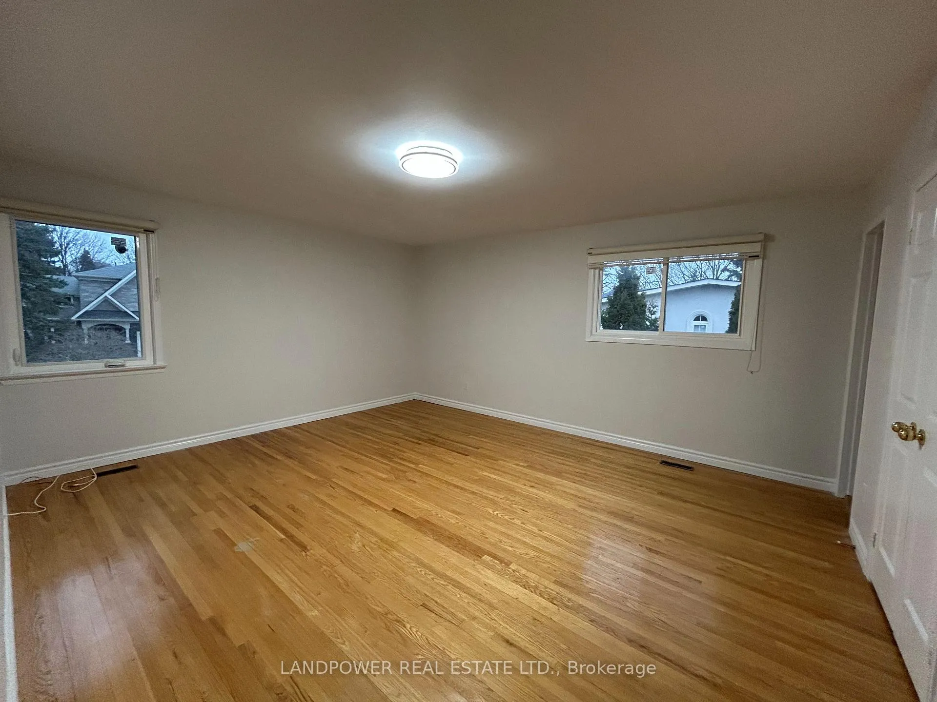 Photo 13 of 23 Liebeck Crescent, Markham, Unionville — HOMEH