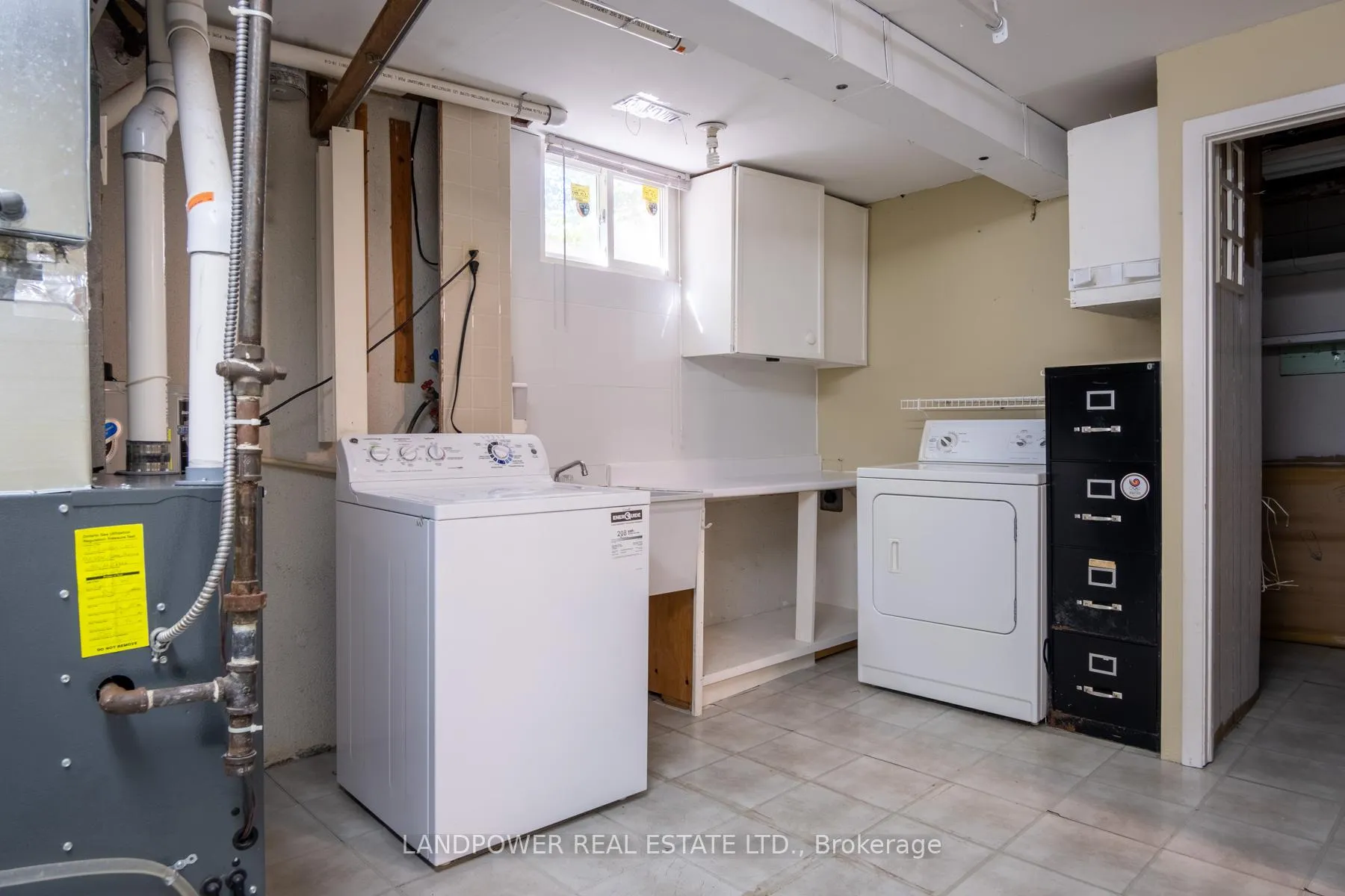 Photo 19 of 23 Liebeck Crescent, Markham, Unionville — HOMEH