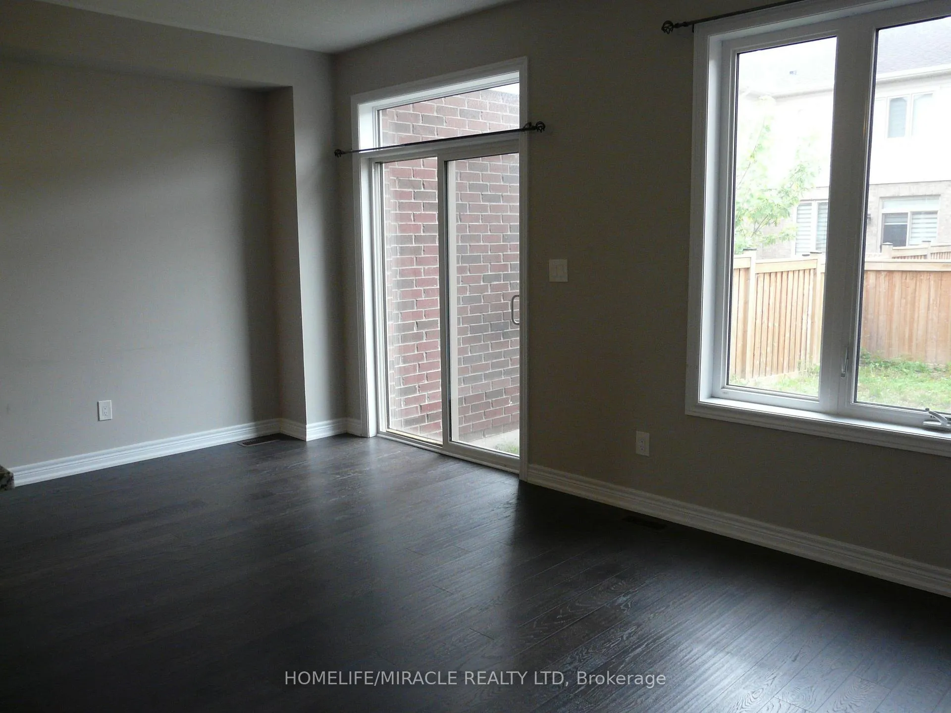 Photo 7 of 66 Clifford Crescent, New Tecumseth, Tottenham — HOMEH