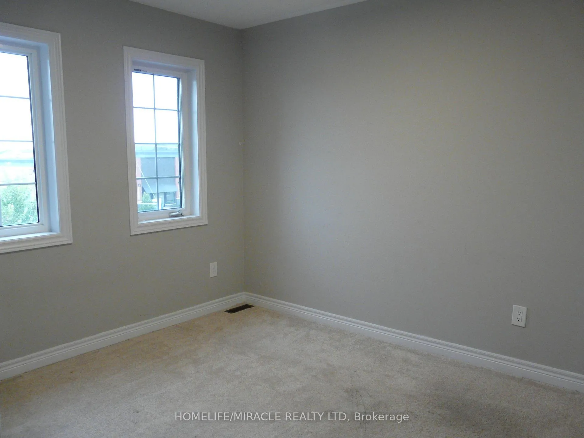 Photo 11 of 66 Clifford Crescent, New Tecumseth, Tottenham — HOMEH
