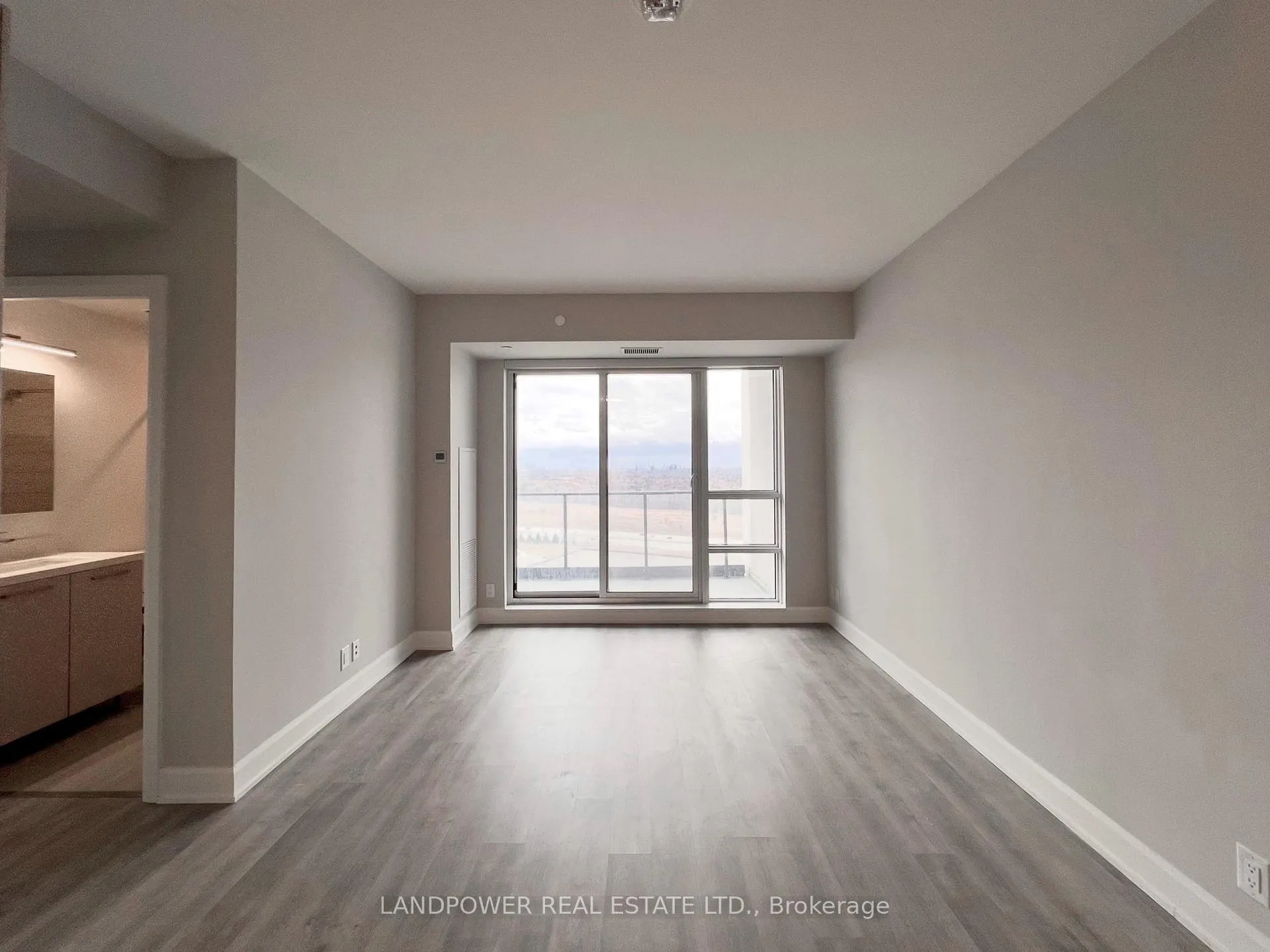 Photo 4 of Unit 1906, 12 Gandhi Lane, Markham, Commerce Valley — HOMEH