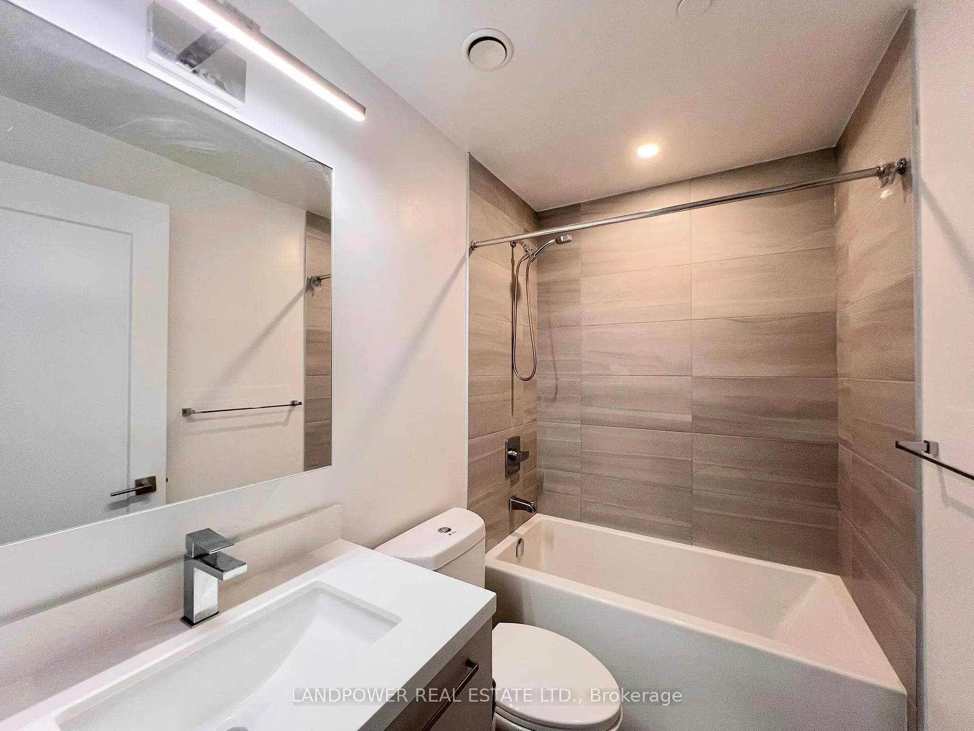 Photo 10 of Unit 1906, 12 Gandhi Lane, Markham, Commerce Valley — HOMEH