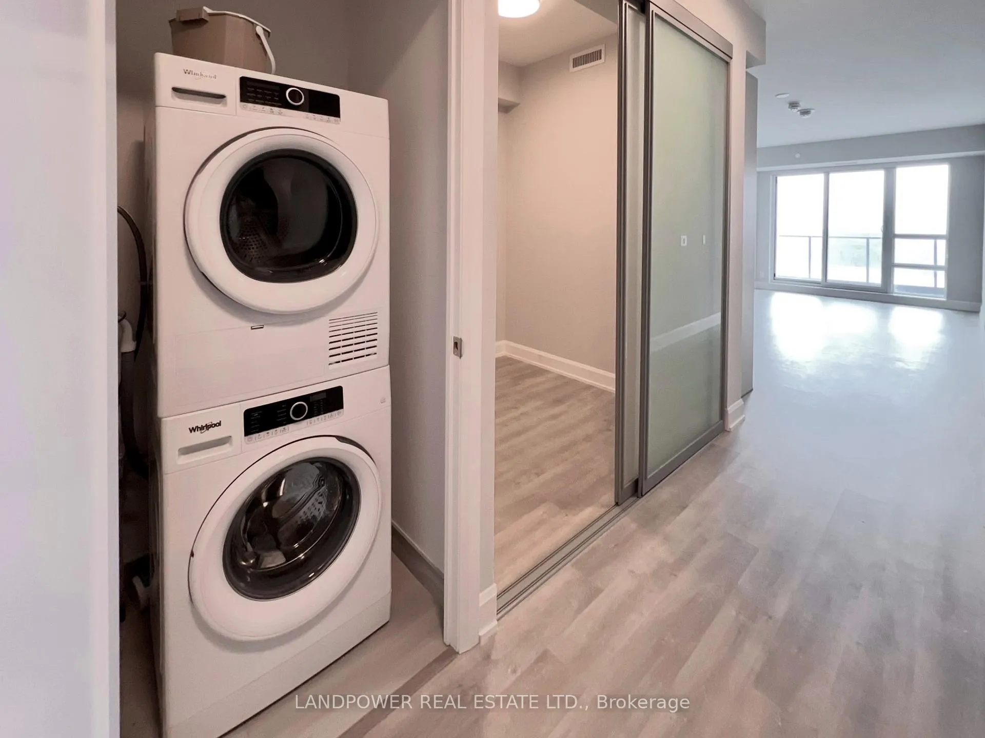 Photo 12 of Unit 1906, 12 Gandhi Lane, Markham, Commerce Valley — HOMEH
